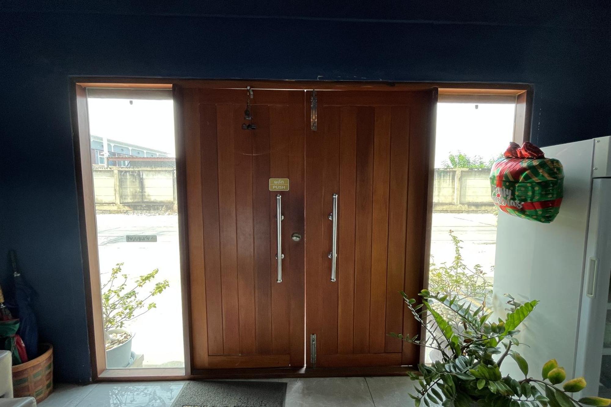 蓝色26酒店 Ban Wat Sala Daeng 外观 照片